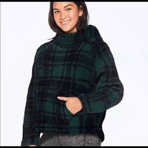 Pink Victoria’s Secret Green and Black Plaid Fleece Pullover Hoodie Large